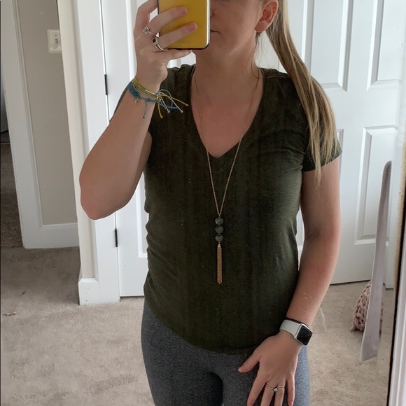 2 gold long necklaces - Picture 5 of 6